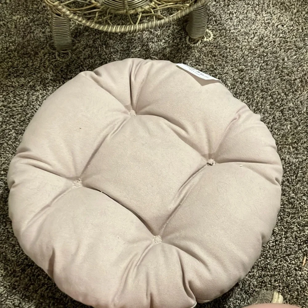Cozy Beige Wicker Chair Cushion